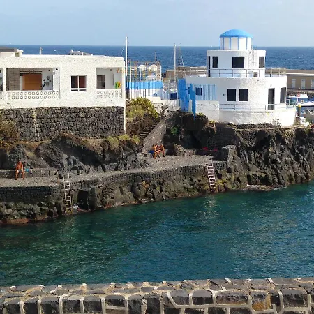 Cozy House In Candelaria, Sea View 度假居 *