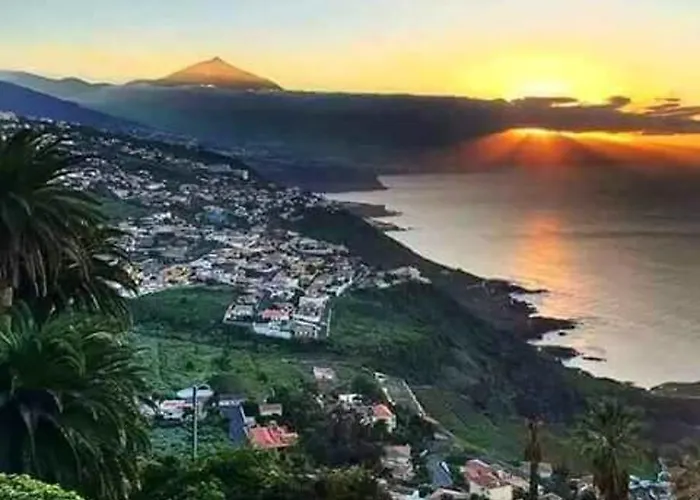 Dom wakacyjny Cozy House In Candelaria, Sea View *